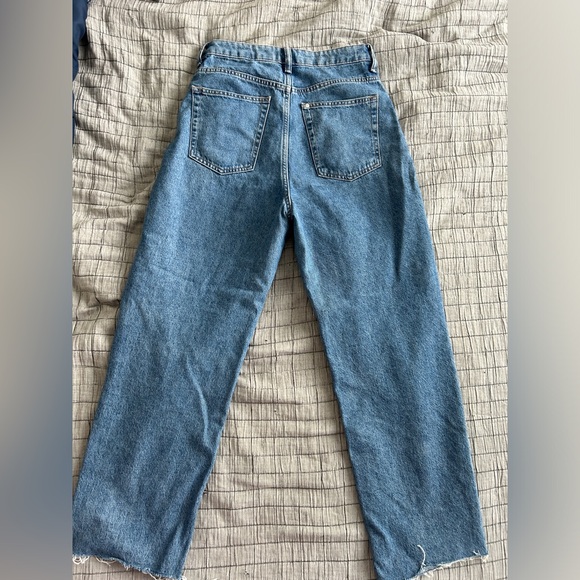 H&M Baggy high waist jeans - Size 4 - Picture 2 of 5